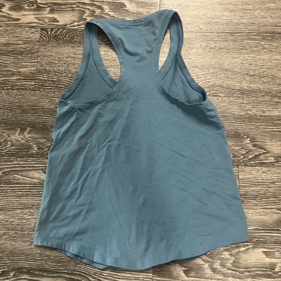 Lululemon Love Tank top shirt size 4 - Picture 3 of 4